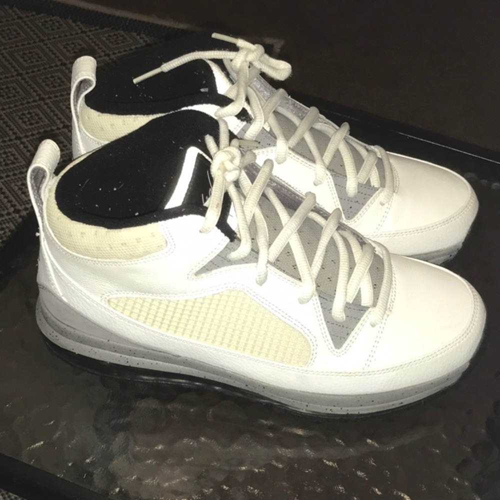 Jordan’s flight 9 SZ 8,5 like New. No original box. - Picture 6 of 11